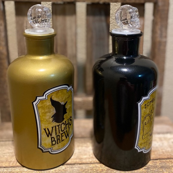 Halloween Potion Bottles Set Of 2, Witch’s Brew & Zombie Brew Potion Bottles - Picture 9 of 16